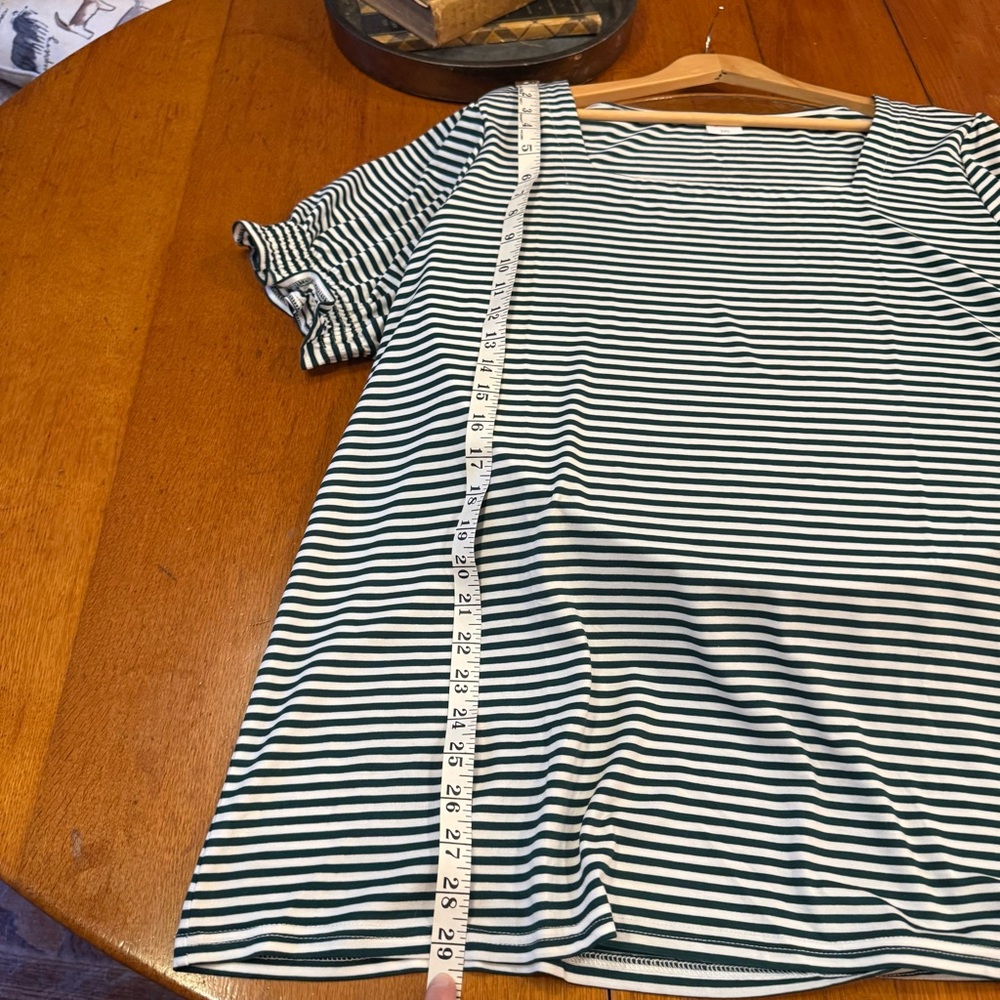 Striped Green and White Women's short sleeve Top 3XL square boat neck top